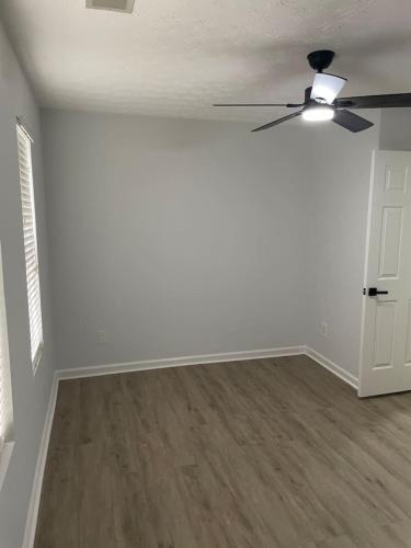 Spacious 3BR Oasis in Mableton, USA