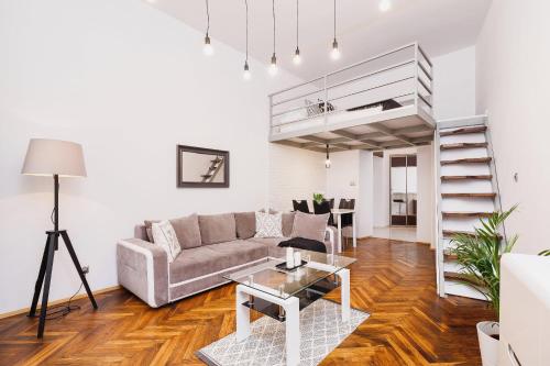 Mocha Mousse Studio for 4 - Near Wawel, Krakow