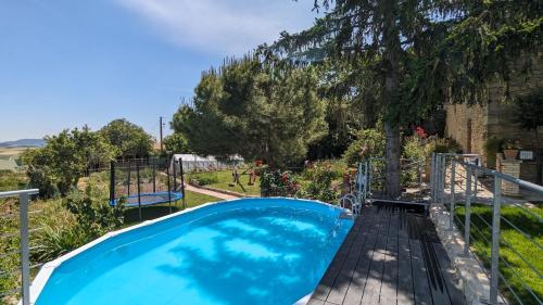 Casa Albaitar con Piscina y Sala de juegos in Azcona