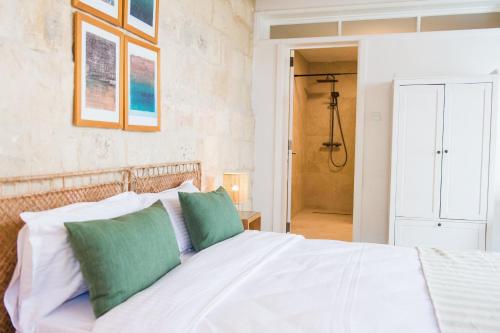 San Anton Suites in แอตตาด