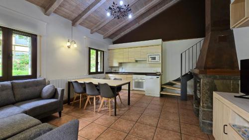 keuken, Casas la Ribera Ordesa in Escalona