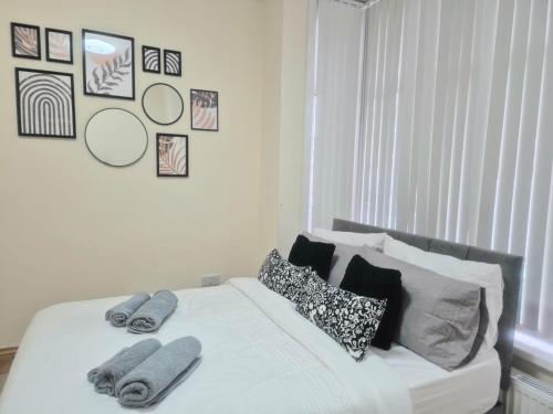 Rooms in Manchester 6 minutes Drive to Victoria Station, Manchester (photo 4)