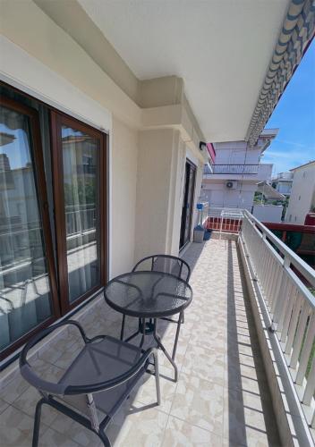 Niki Apartments - Photo 2