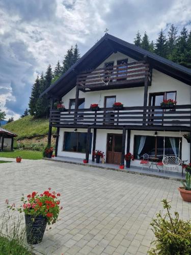 Domeniul Barabuc Colibita Domeniul Barabuc Colibita