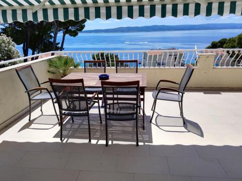 Apartment in Brela 