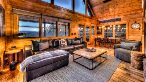Tranquility Ranch, Mineral Bluff