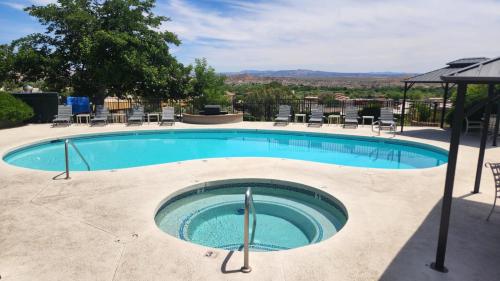 Swimming pool, The View Motel in Cottonwood (AZ)
