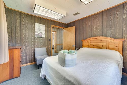 Outdoor Retreat in Atlanta Near Lakes & Trails! in Lewiston (MI)