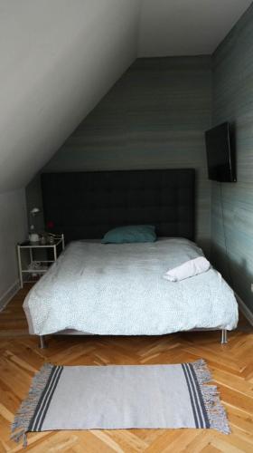 Cosy room in residential part of Copenhagen, with free street parking and shared bathroom, Kopenhaga (zdjęcie 10)