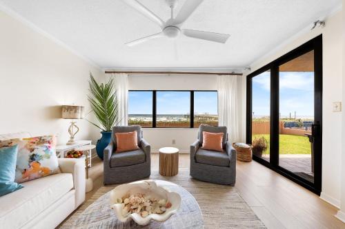 Four Seasons 103E by Vacation Homes Collection, Орандж-Бич