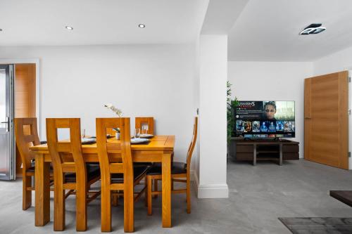 5 bedroom house Solihull 10 mins drive from BHX & NEC Private off road parking, Birmingham (fotografie 10)