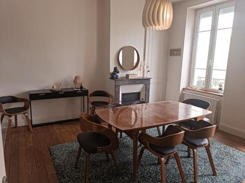 La Villa Benedictins avec piscine in Limoges