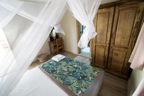 1 queen bed