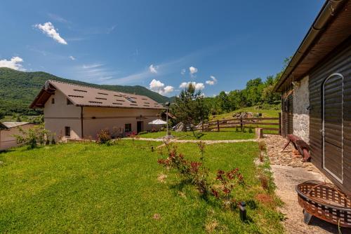 Holiday home Palo santo in Klanac