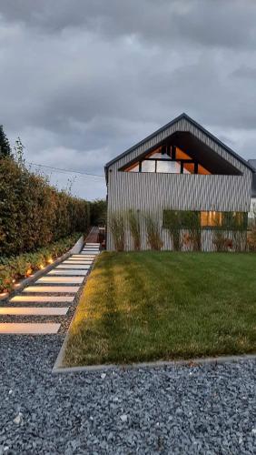 Le Milan Royal -suite luxueuse avec sauna et jacuzzi gîte à louer Sur la Haie