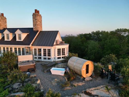 Roundtop Mansion-Breathtaking View, indoor Pool in Marietta (PA)