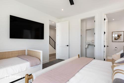 Desert Dream at Desert Color (by Ember Stays)