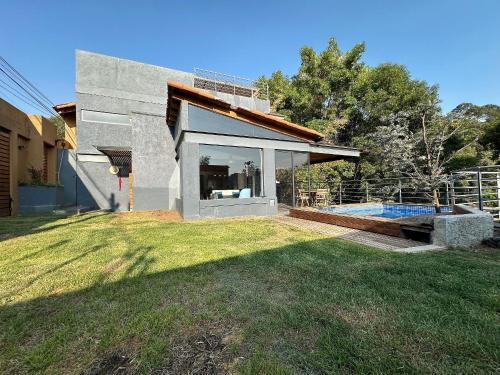Casa "Las Lagartijas" in Valle de Bravo, Mexico