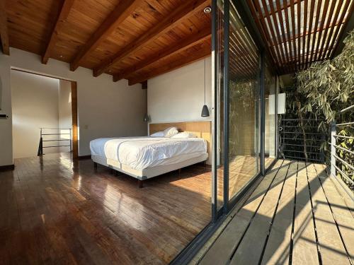 Casa "Las Lagartijas" in Valle de Bravo, Mexico