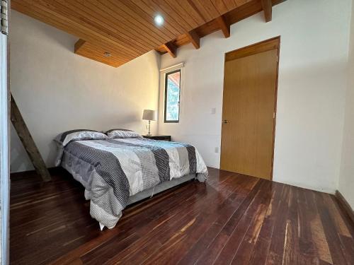 Casa "Las Lagartijas" in Valle de Bravo, Mexico