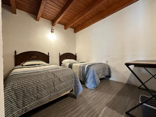 Casa "Las Lagartijas" in Valle de Bravo, Mexico