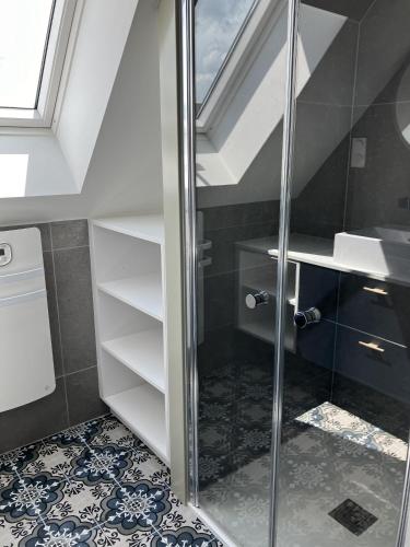 Three-Bedroom Holiday Home  image 8