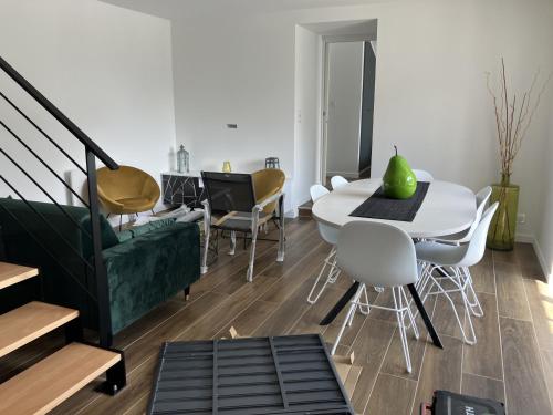 Three-Bedroom Holiday Home  image 1