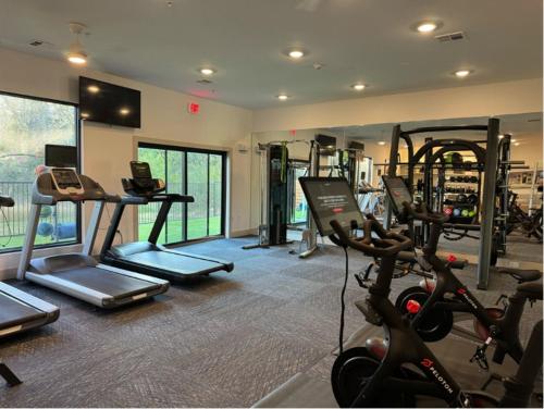 LUX 2BR 1B Unit in Austin with Pool & Free Parking in Austin, USA