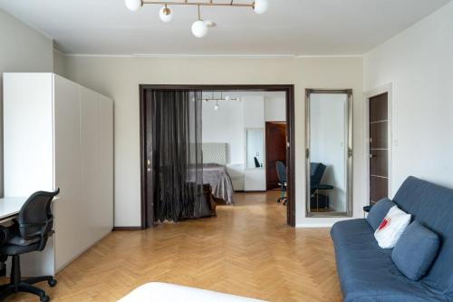 Sleeps 10 City Center Penthouse op US Embassy, Tallinn (photo 6)