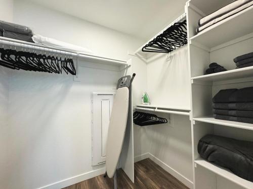 Modern London Style Home in Hollywood -Free Parking 10mins to Universal Studios, Los Angeles (fotografie 10)