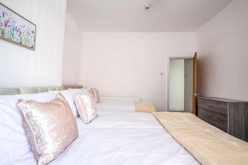 Big new house - 5BDR near City, Manchester (foto 5)