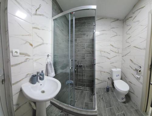 City Center Apt W Free P, Skopje (foto 6)