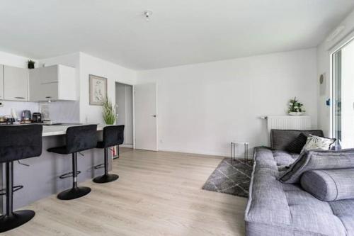 Résidence Abraham-Guest Room 1 LaDéfense U-Arena #Terasse #Fibre #View 2