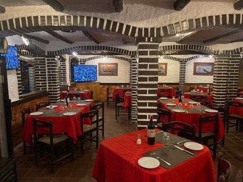 Hotel brisas del mar 2022 in Maiquetía