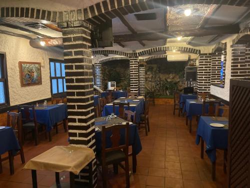 Hotel brisas del mar 2022 in Maiquetía