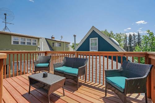 Neighborly Heights - Downtown King BBQ Fire Pit in Colorado Springs, USA