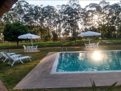 Épic House Casa de Campo Cinematográfica com Piscina (Epic House Casa de Campo Cinematografica com Piscina) in Aguas de Santa Barbara (Sao Paulo)