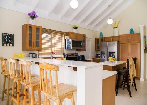 Konyha, Avant Dream Escape in Plantation Village