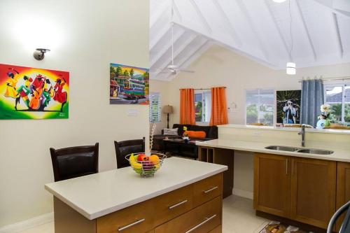 Konyha, Avant Dream Escape in Plantation Village