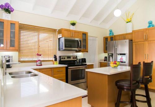 Konyha, Avant Dream Escape in Plantation Village