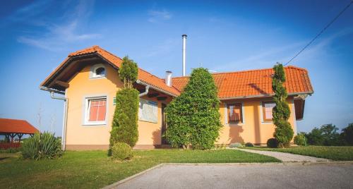  Holiday home Novak M, Pension in Sveti Martin na Muri bei Štrigova