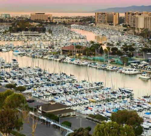 Marina Club - Amazing 1 Bed Oasis in Venice in Los Angeles, USA