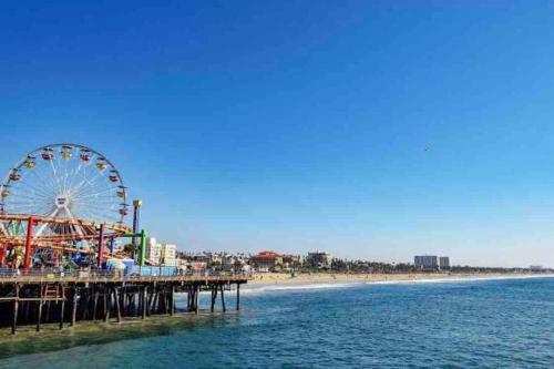 Marina Club - Amazing 1 Bed Oasis in Venice in Los Angeles, USA