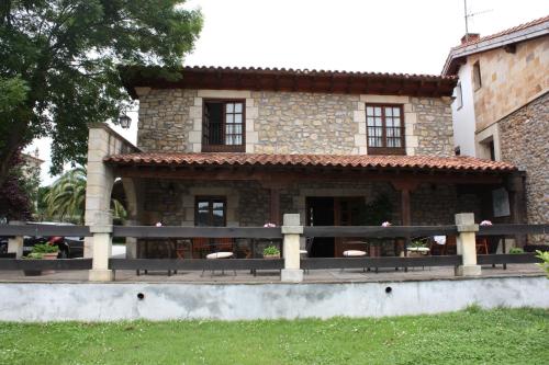 Posada de Peredo y Villa