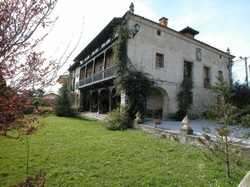 Posada de Peredo y Villa