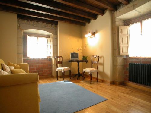 Posada de Peredo y Villa - image 5
