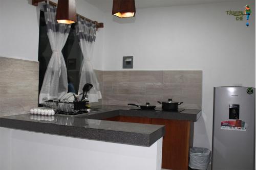 Kitchen, Tuumben Che Departamento 3 in Fernando Novelo