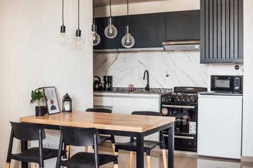 One-Bedroom Apartment image 9
