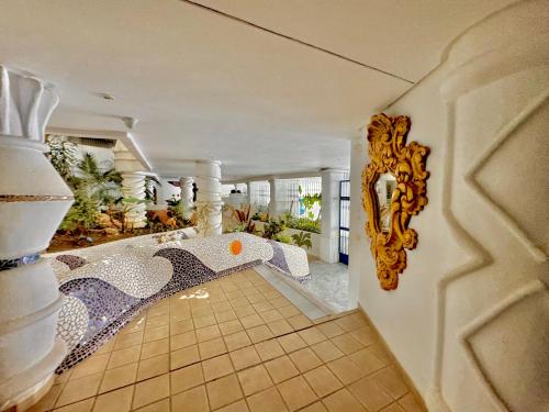 Luxe Appartement in de jachthaven van Benalmadena, provincie Malaga, Costa del Sol in Torremuelle
