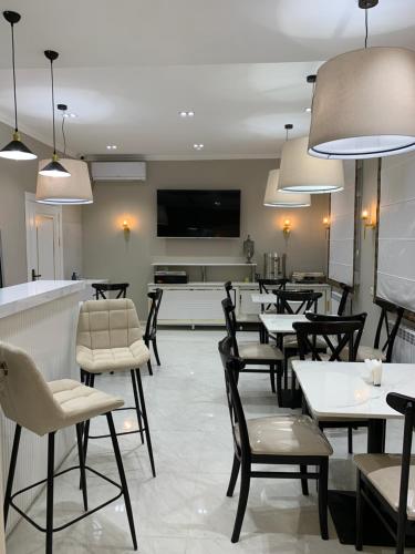 Restaurant, Central Plaza Hotel in Urgench